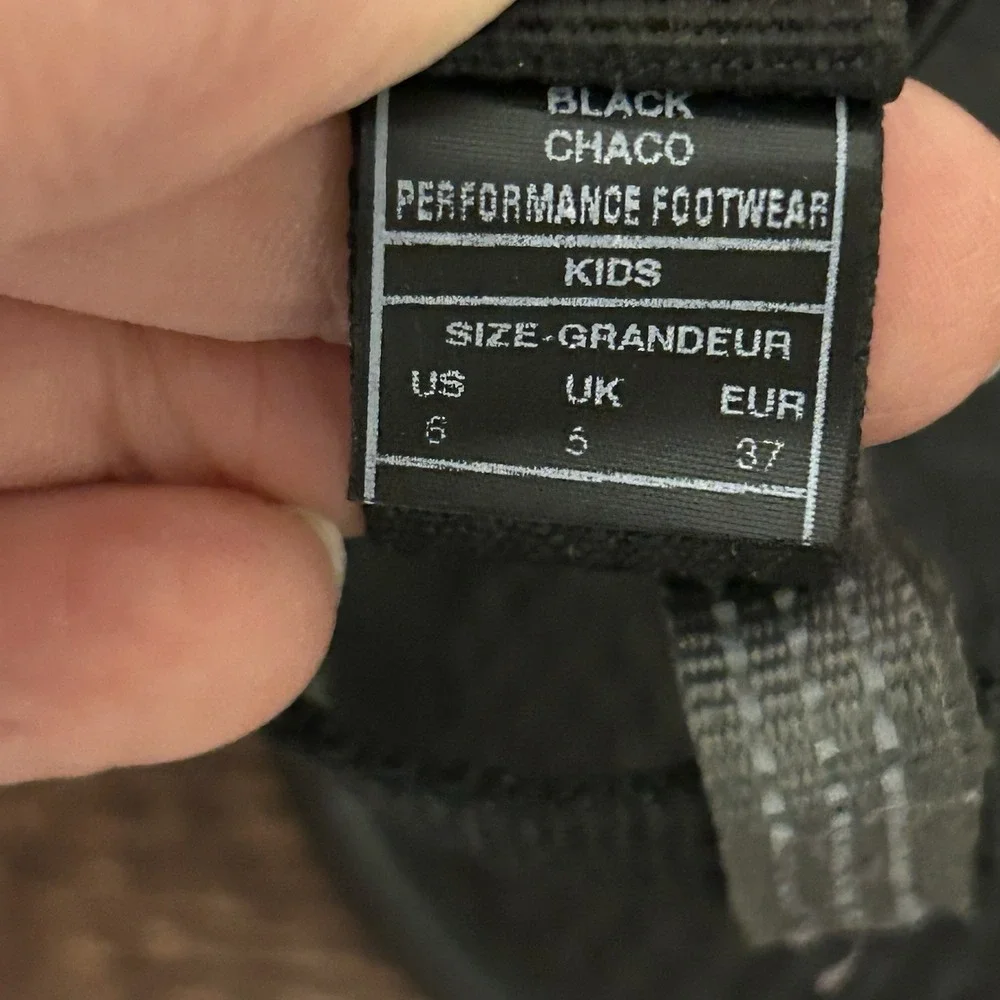 Chaco Mega Z Cloud Kids 6 Women's 8 Solid Black Hiking Active Sandals - Picture 9 of 9